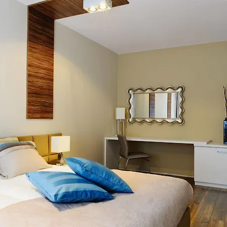 - D&c Apartment