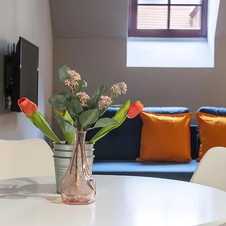 - D&c Apartment