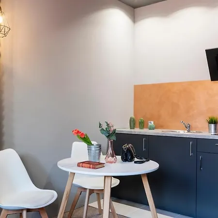Apartment - D&c 4*